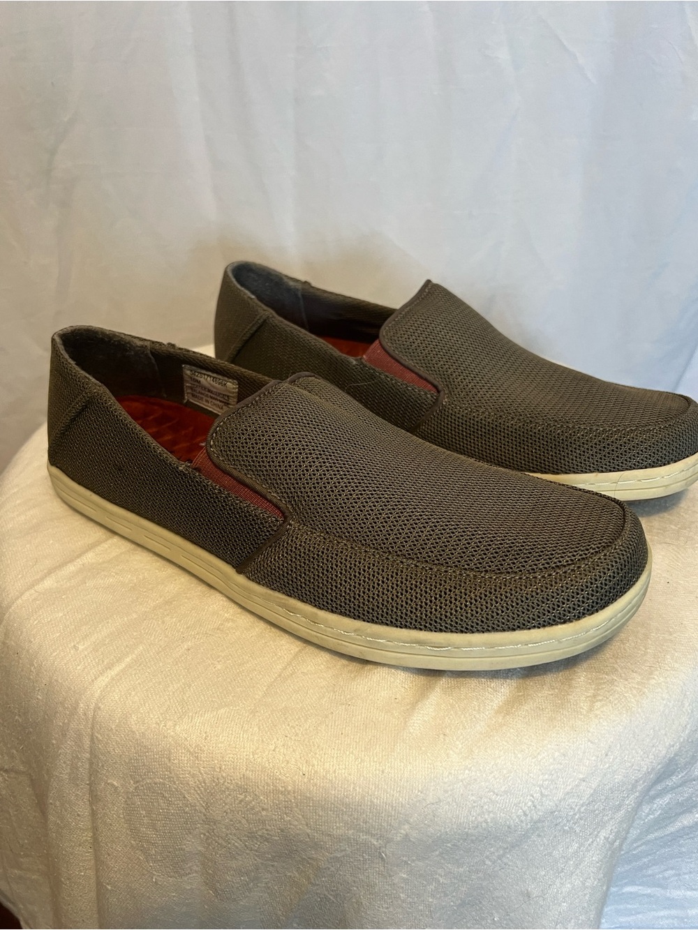 RedHead Men's Slip-On Mesh Loafers in Gray with Cream Sole